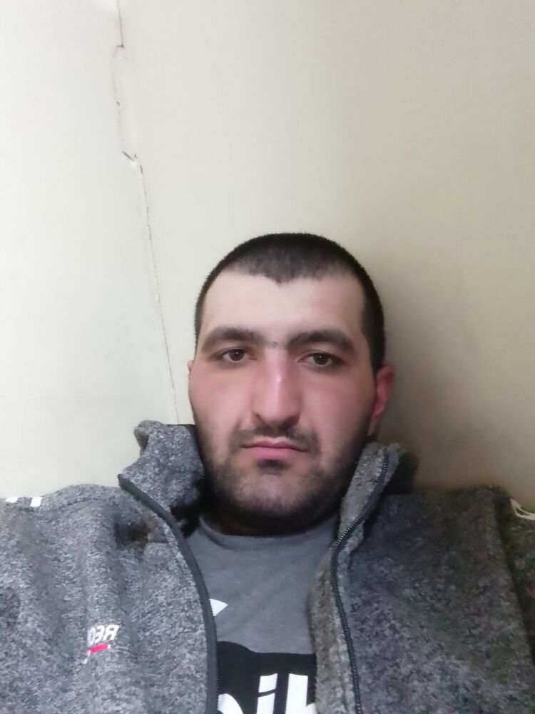  33985864  Tigran, 28 ,    