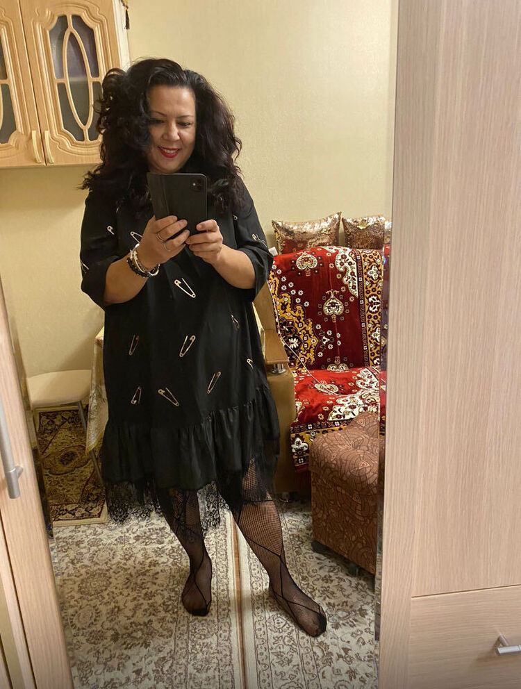  -,   Feride, 43 ,     , c , 
