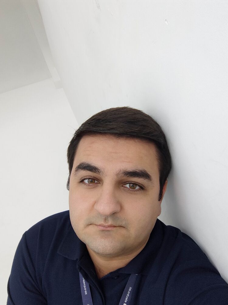  24285574  ELNUR, 36 ,    