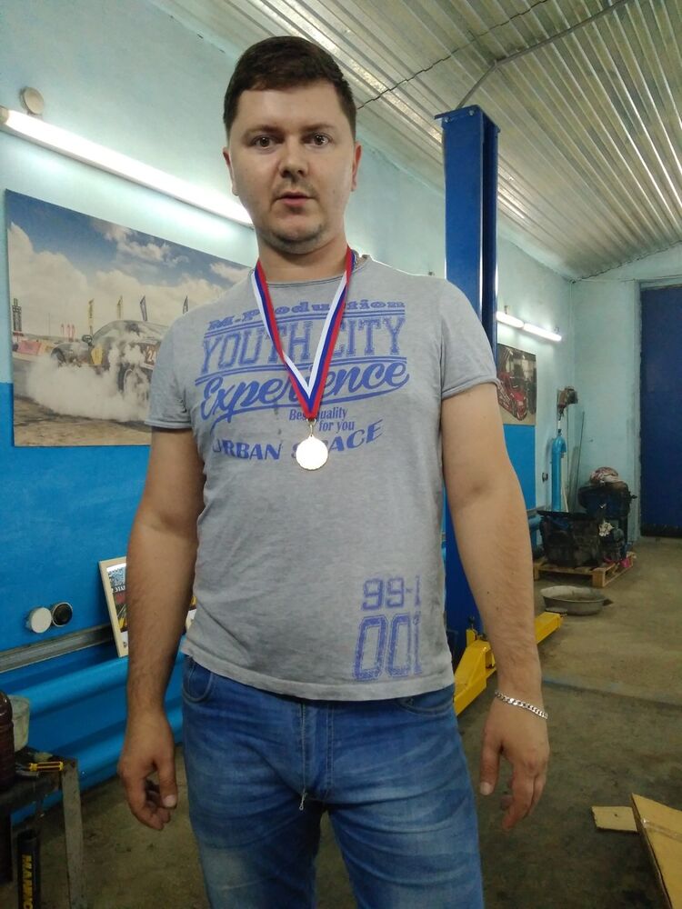  9929334  , 38 ,    