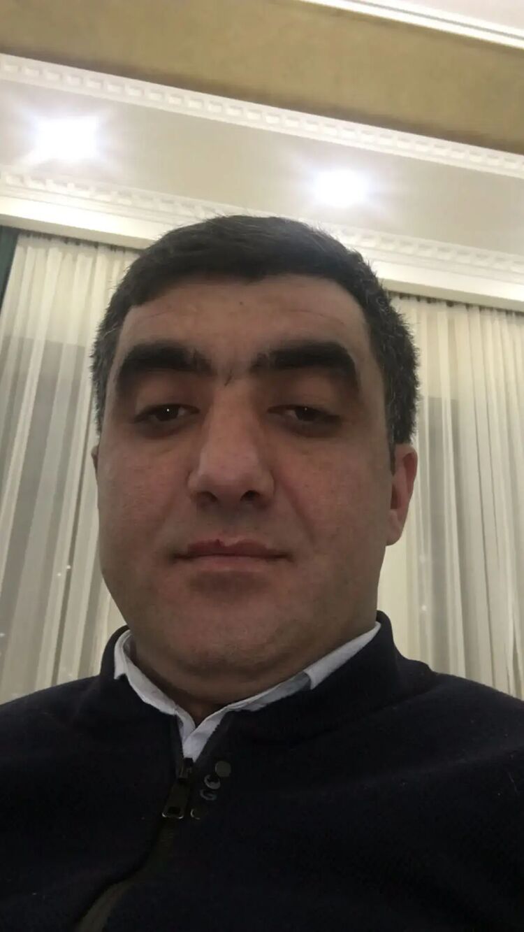  46681784  Gevorg, 27 ,    