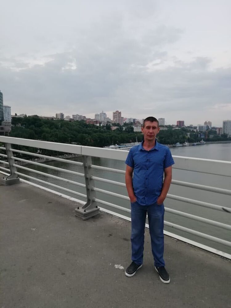  --,   , 44 ,   c 
