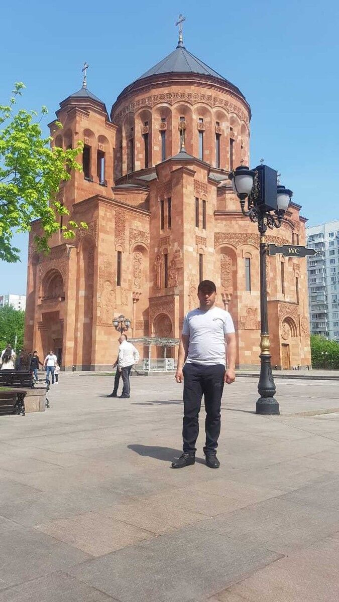  ,   Gegham, 36 ,   ,   , c 