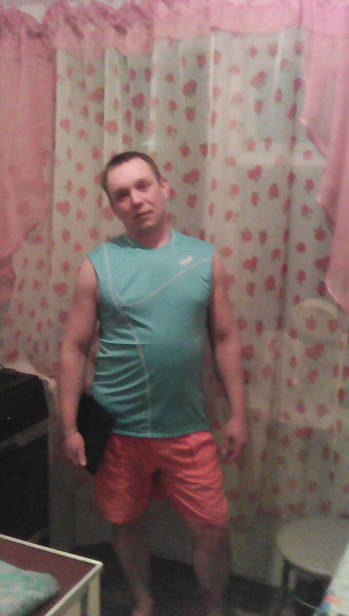  8963734  , 42 ,     
