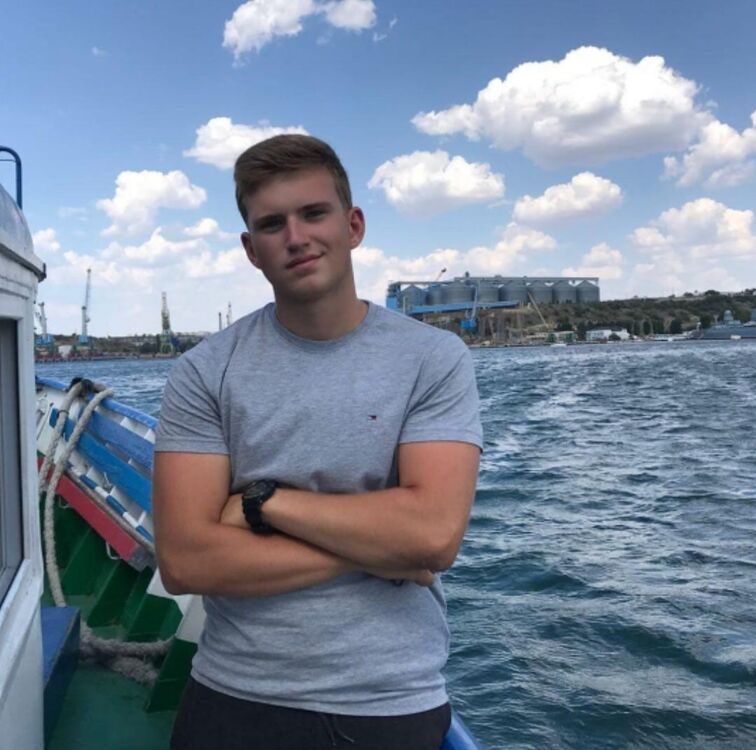   ,   , 24 ,  