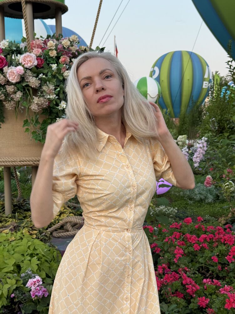  ,   Elena, 37 ,   ,   , c , 