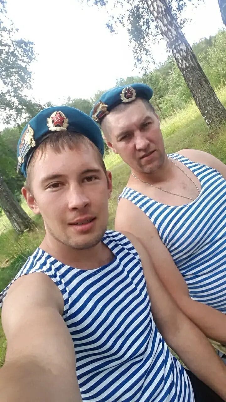 30511814  , 32 ,    