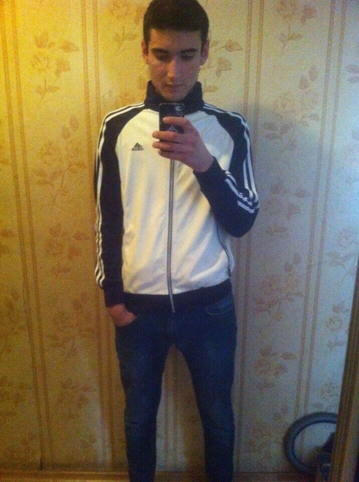  10040874  , 27 ,    