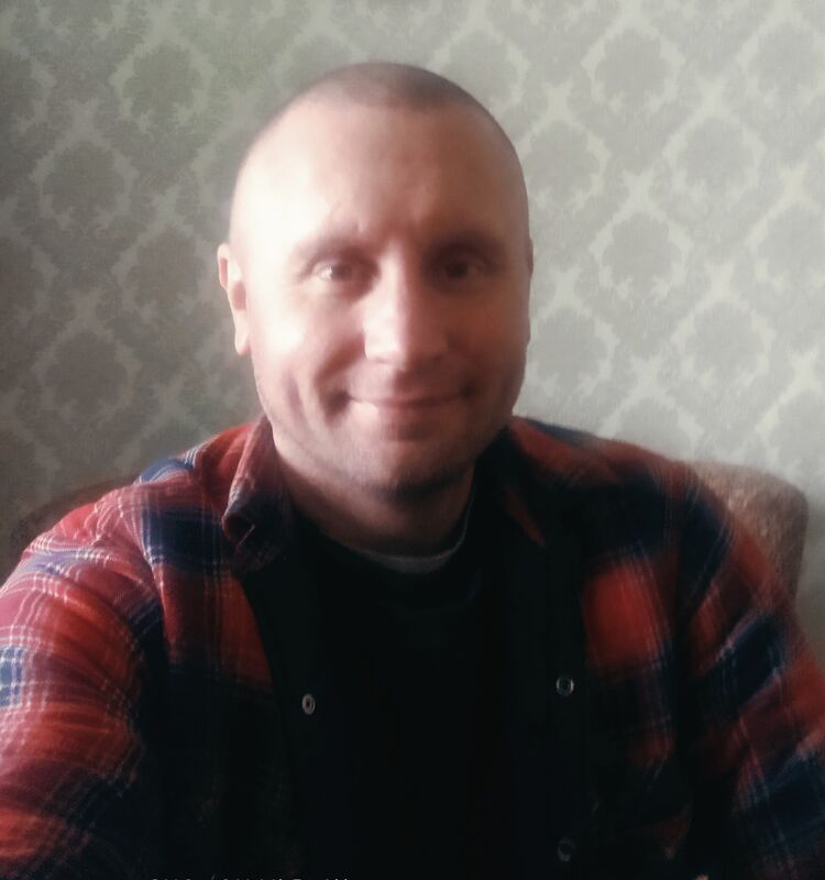  ,   Oleg, 42 ,   ,   