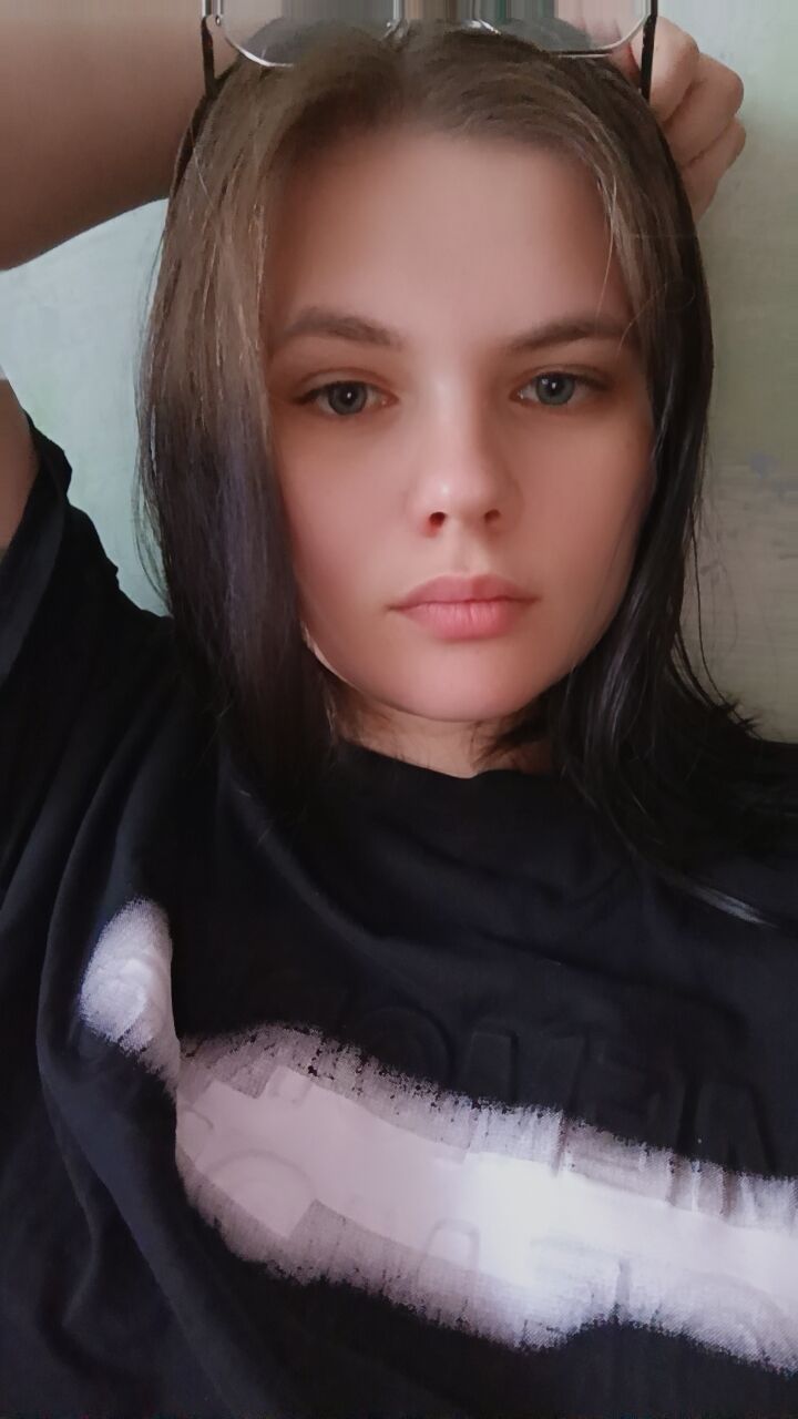  51702884  , 24 ,    