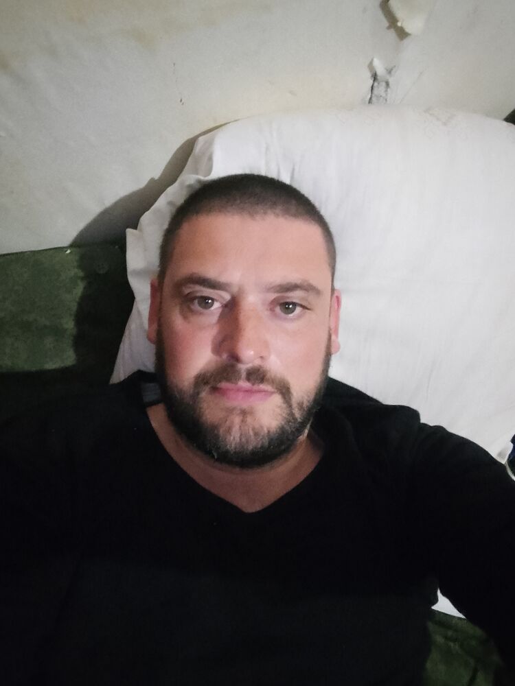  --,   , 38 ,   