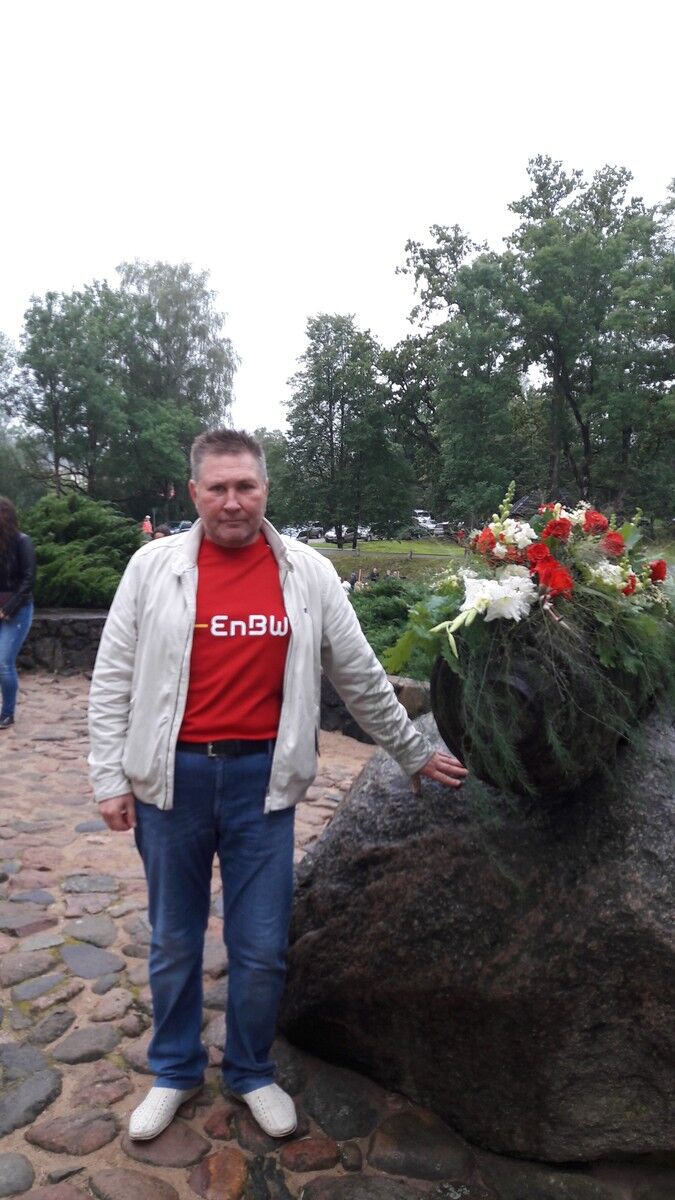 ,   Andrej, 54 ,   