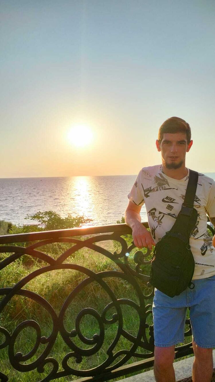  ,   , 28 ,   