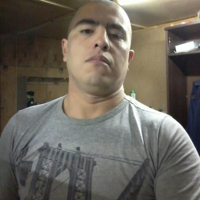  33074344  Shuhratali, 38 ,    