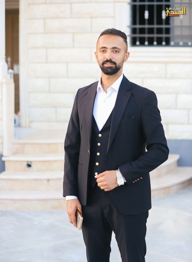  53465904  Qusai, 28 ,    -
