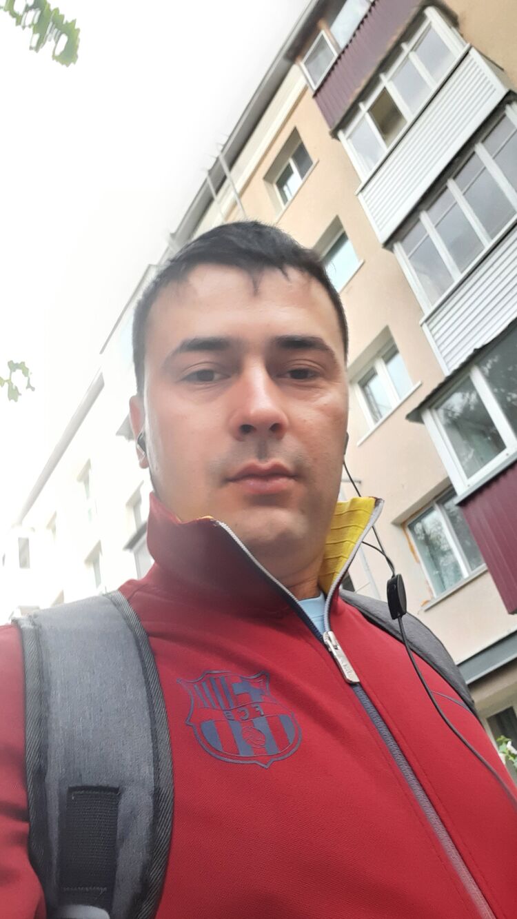  38223854  , 33 ,    -