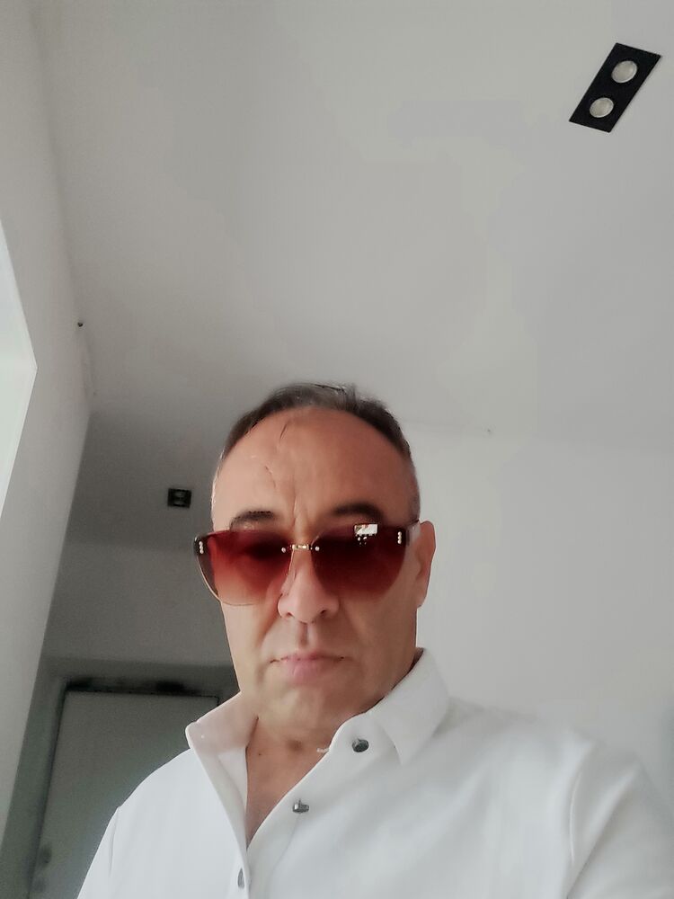  52820844  , 48 ,    