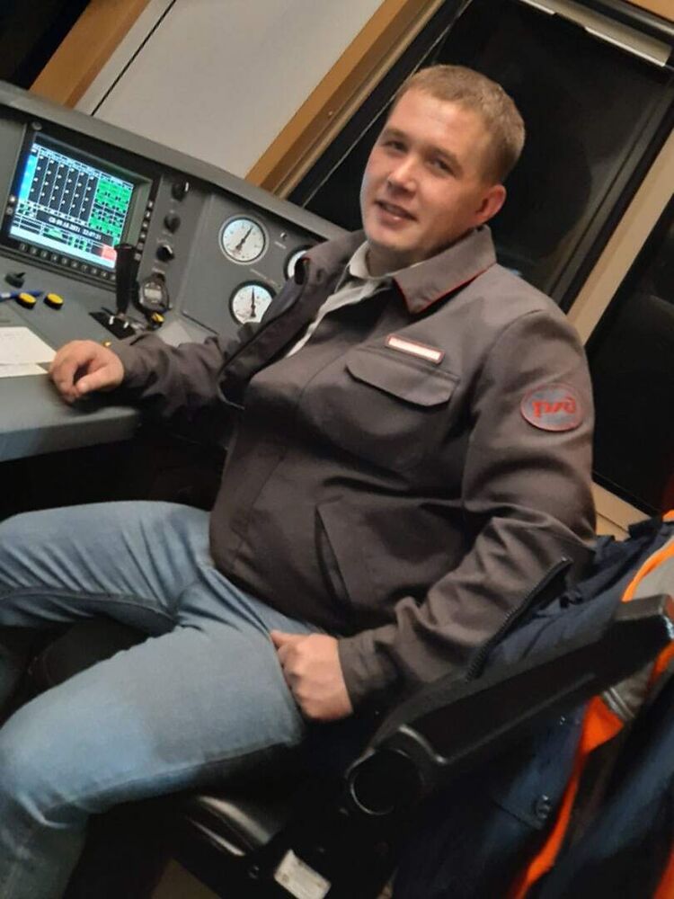  29849354  , 35 ,    