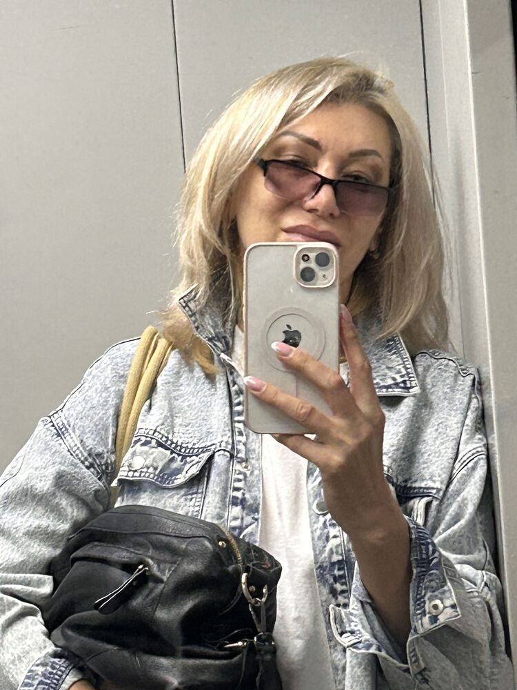  ,   Alina, 50 ,     , c 