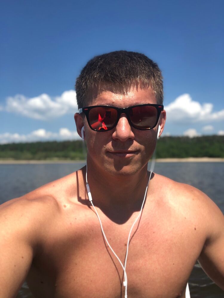  52752894  Alexey, 42 ,    