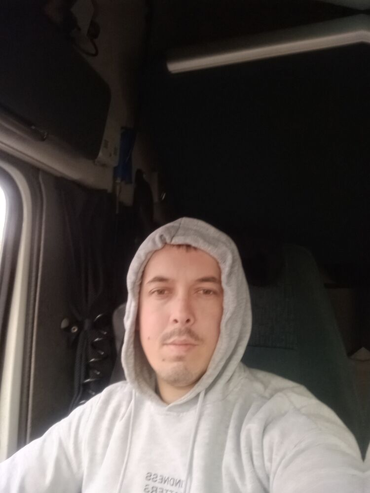  25974164  , 33 ,    