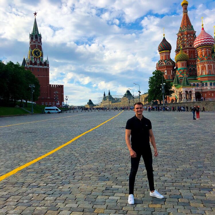  ,   Vlad, 29 ,   