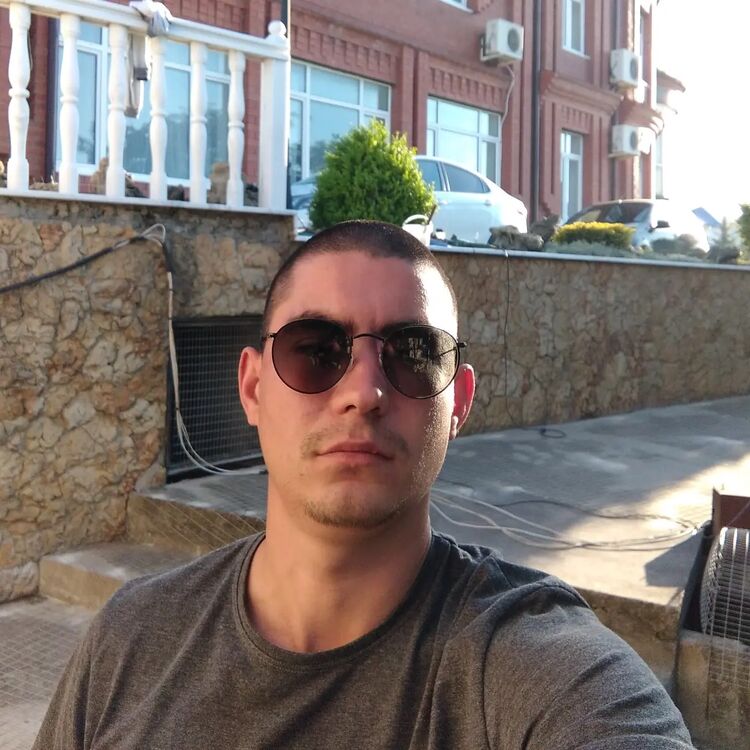  ,   Ruslan, 30 ,   ,   