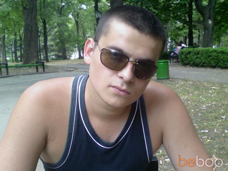 ,   Roiss, 35 ,   