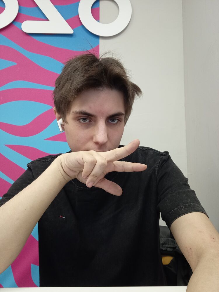  44630654  , 21 ,    -