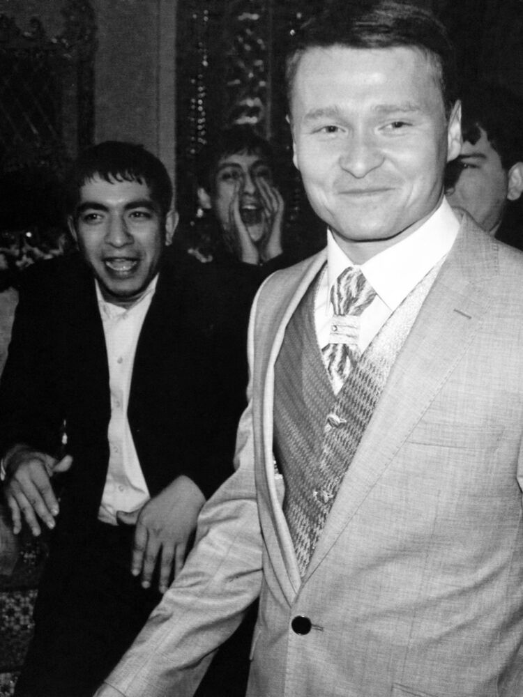  4171884  Faruh, 40 ,    