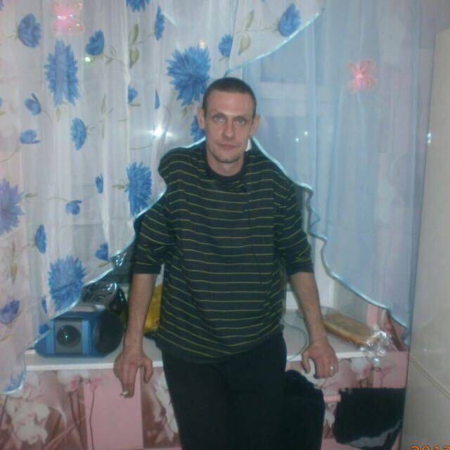  ,   Nikolai, 40 ,   c 
