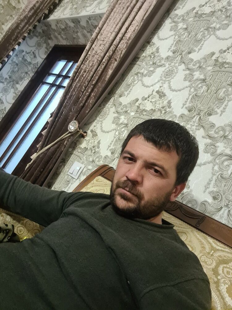  ,   Bekzod, 37 ,     , c 