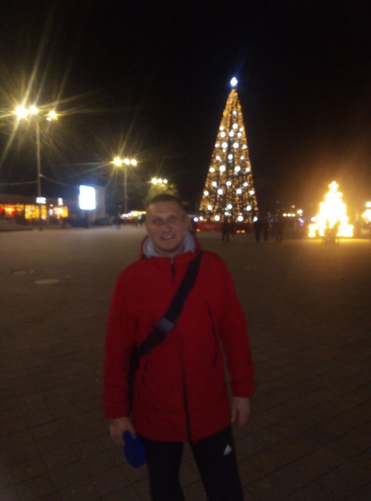  ,   Andrey, 48 ,   ,   , c , 