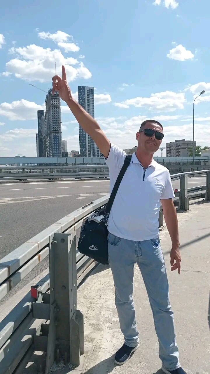  ,   GULOMJON, 37 ,   ,   