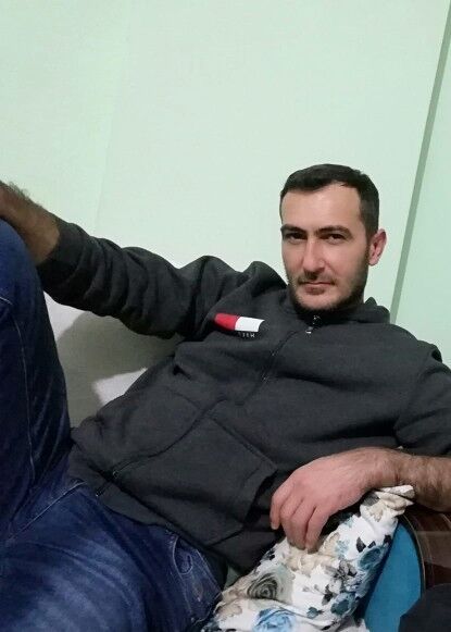  19660954  Murat, 44 ,    