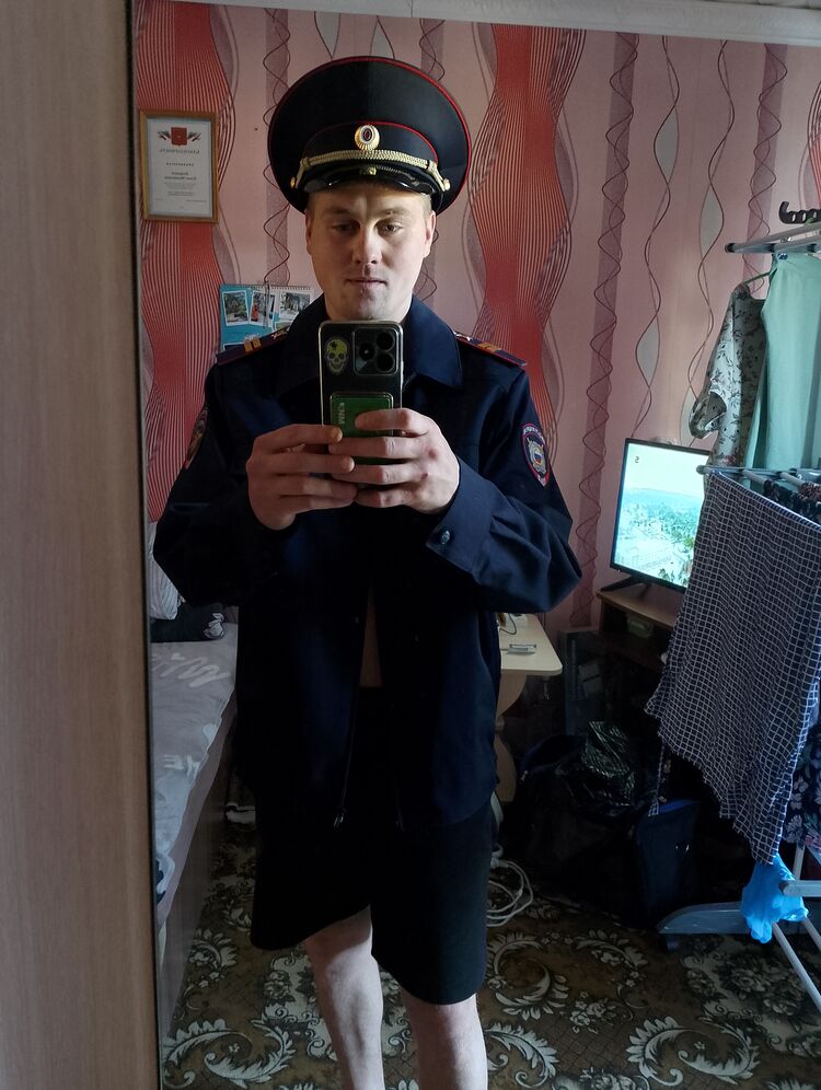  43620714  , 25 ,    