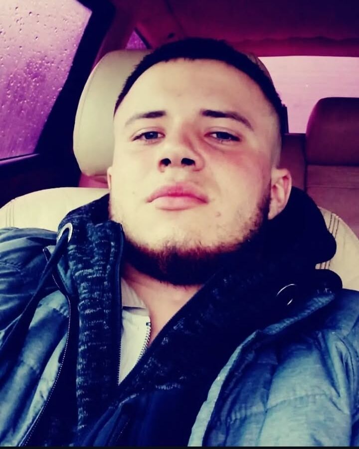  51980434  Kolian, 25 ,    Drolshagen