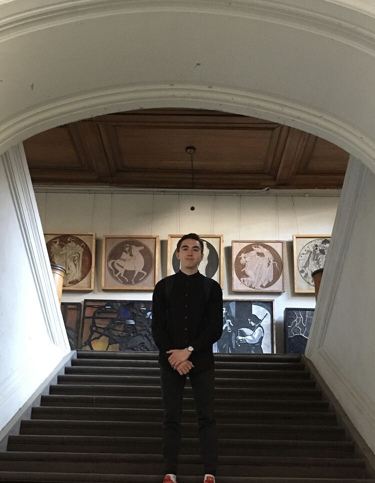  26587524  , 27 ,    -