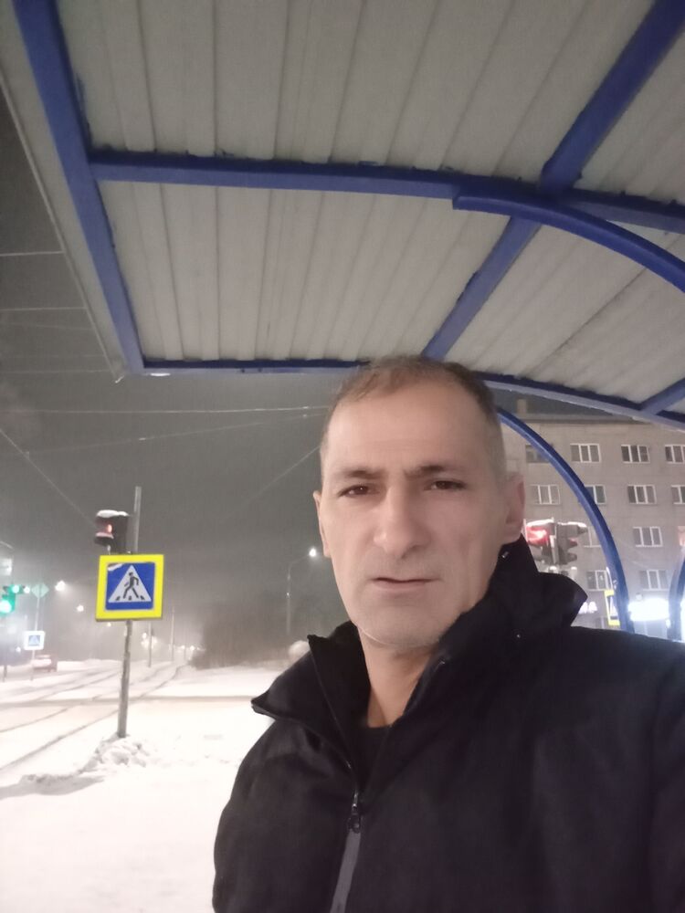  48630224  Baki, 50 ,    