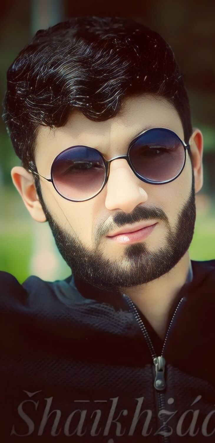  49812684  Sahil Khan, 21 ,    