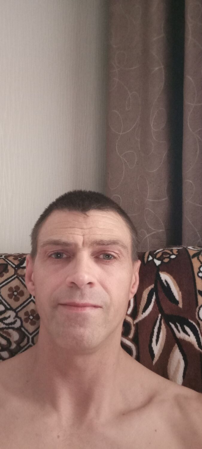  44047964  , 42 ,    --