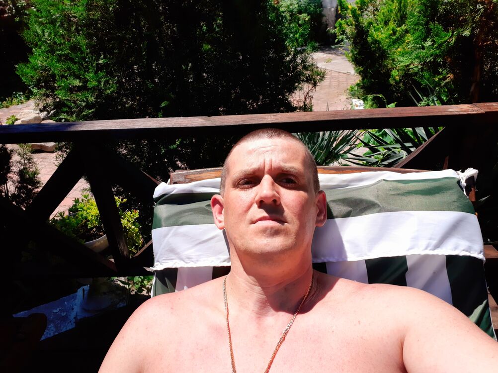  ,   Ivan, 46 ,   ,   