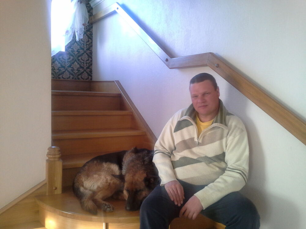  6385854  Oleg, 47 ,    