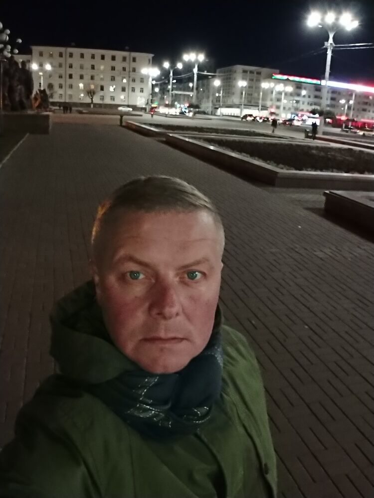  17898174  , 52 ,    