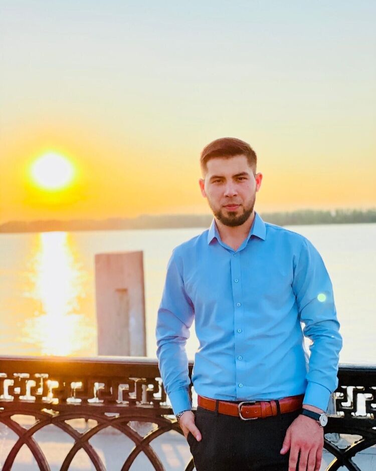  41757554  Timur, 33 ,    -