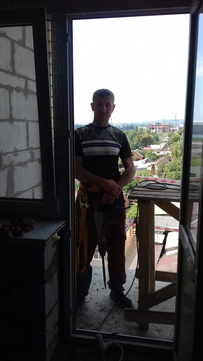  --,   , 49 ,  