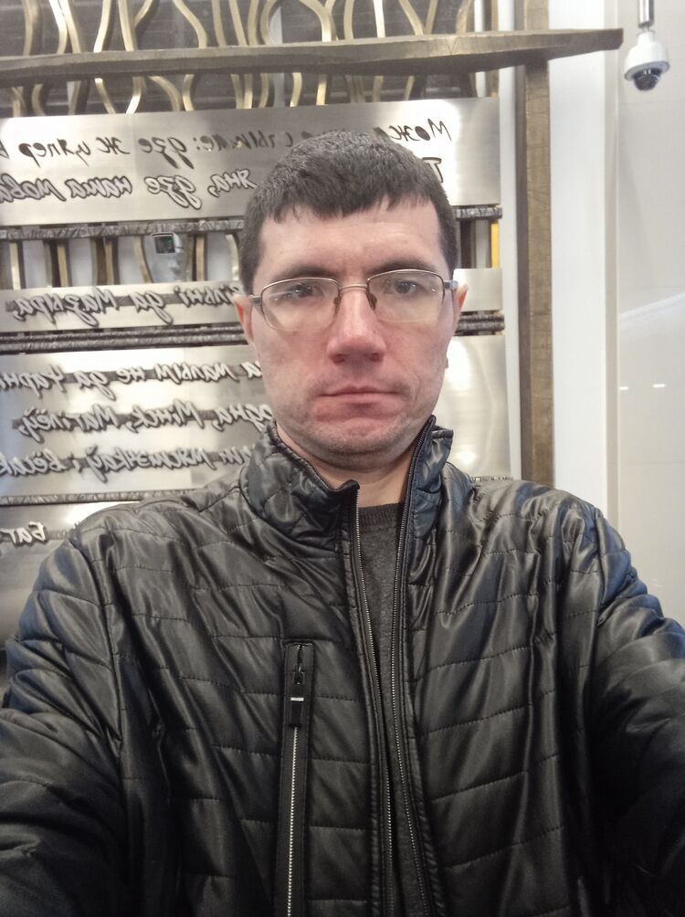  29787964  , 37 ,    