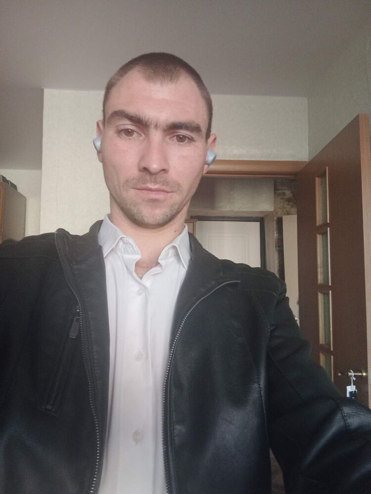  ,   Likin, 33 ,     , c 