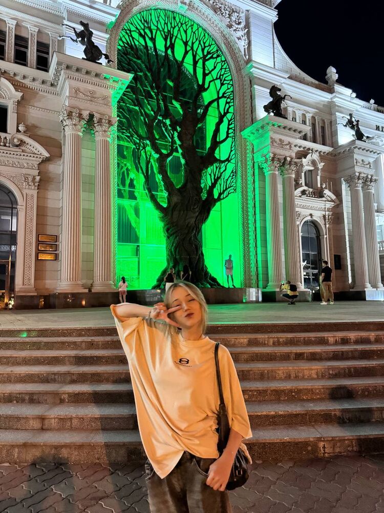 ���� 43984094 ������� ������, 19 ���, ���� ���������� � �������