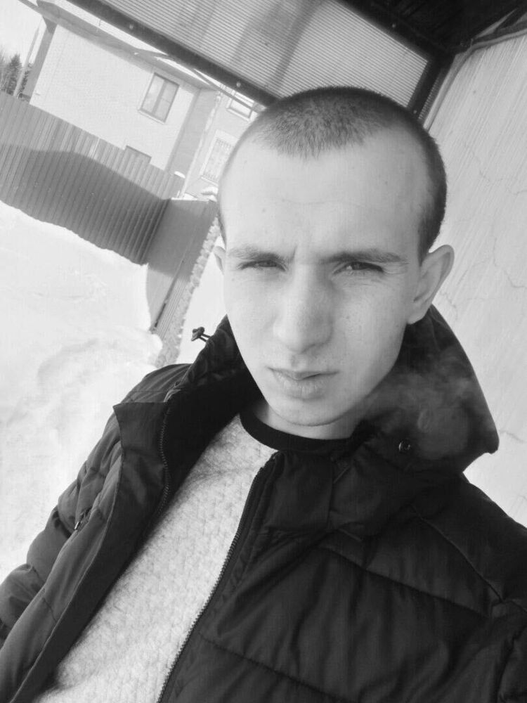  27455294  Vladislav, 25 ,    